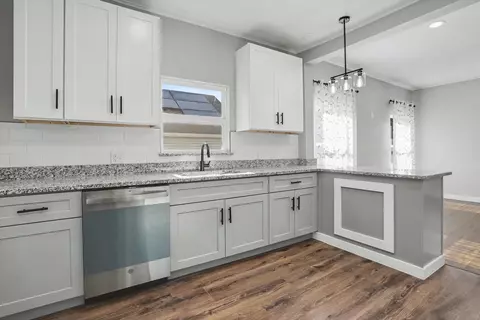 Kitchen - 503 E Marshall Pl E, Tulsa, OK 74106 photo 1 of 2