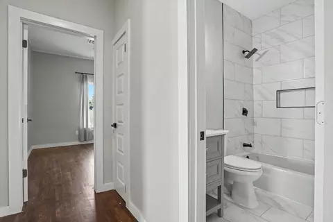Entry Way - 503 E Marshall Pl E, Tulsa, OK 74106 photo 4 of 4