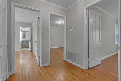 Entry Way - 1535 E 36th Pl, Tulsa, OK 74105 photo 2 of 2