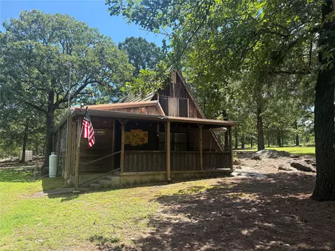 Exterior - 979 County Line Rd, Eufaula, OK 74432 photo 2 of 9