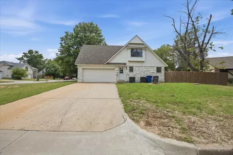 Exterior - 11033 E 66th St, Tulsa, OK 74133 photo 5 of 9