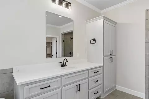 Bath - 88 E 165th Pl S, Glenpool, OK 74033 photo 3 of 10