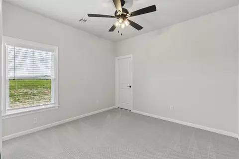 Bedroom - 88 E 165th Pl S, Glenpool, OK 74033 photo 5 of 16
