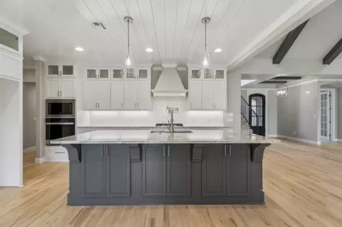 Kitchen - 22018 E 113th St N, Broken Arrow, OK 74014 photo 2 of 8