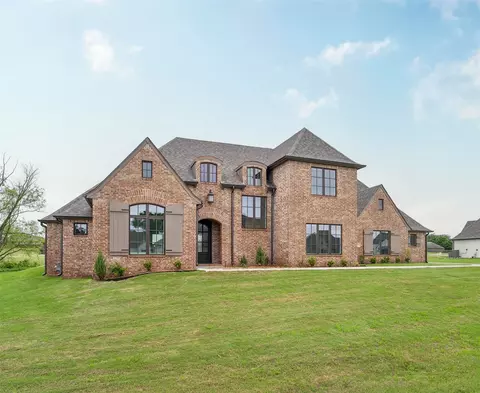 Exterior - 22018 E 113th St N, Broken Arrow, OK 74014 photo 10 of 11