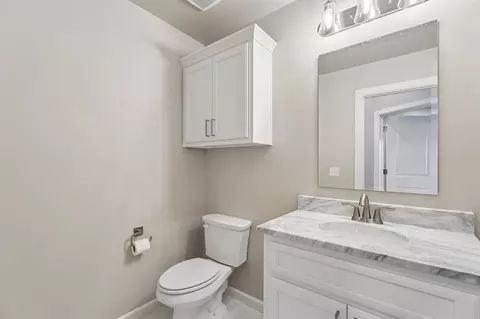 Bath - 22018 E 113th St N, Broken Arrow, OK 74014 photo 9 of 14