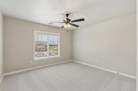 Bedroom - 214 E 164th Pl S, Glenpool, OK 74033 photo 11 of 16