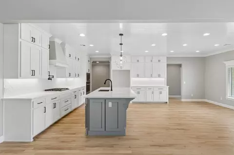 Other - 214 E 164th Pl S, Glenpool, OK 74033 photo 1 of 9