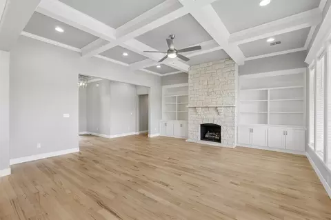 Living - 103 E 165th Pl S, Glenpool, OK 74033 photo 1 of 6