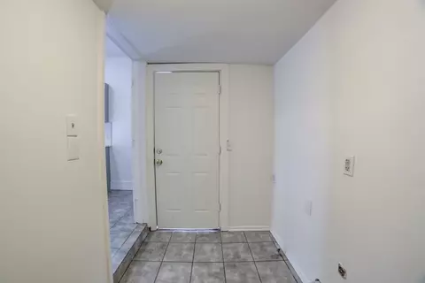 Entry Way - 2009 E 2nd St, Tulsa, OK 74104 photo 1 of 3
