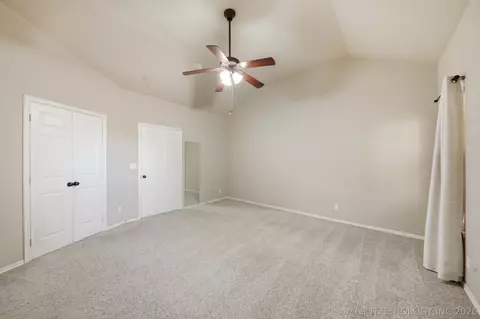 Bedroom - 8401 E 74th Pl, Tulsa, OK 74133 photo 4 of 4