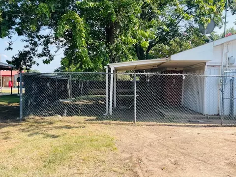 102 N Collins St, Colbert, OK 74733 photo 28