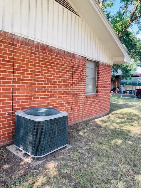 102 N Collins St, Colbert, OK 74733 photo 31