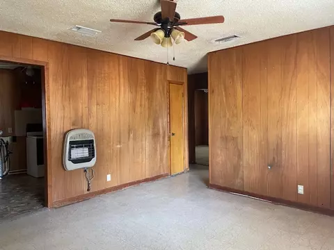 102 N Collins St, Colbert, OK 74733 photo 14