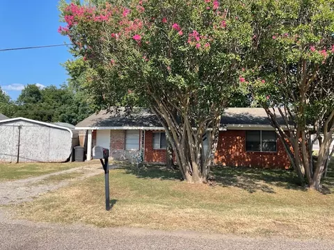 102 N Collins St, Colbert, OK 74733 photo 6