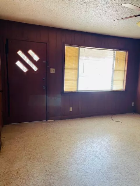 102 N Collins St, Colbert, OK 74733 photo 22