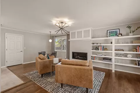Living - 4435 E 60th St, Tulsa, OK 74135 photo 6 of 8