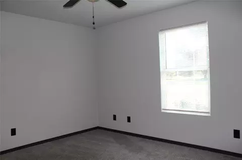 Bedroom - 406 Second St, Calera, OK 74730 photo 2 of 10