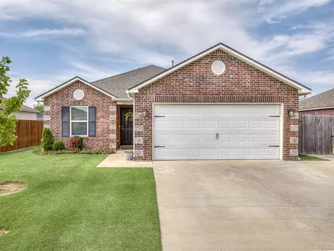 7511 E 144th St N, Collinsville, OK 74021