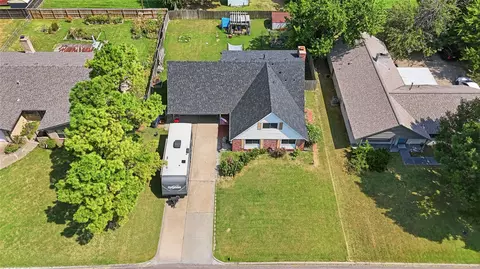 View/Area - 8221 E 35th St, Tulsa, OK 74145 photo 1 of 1