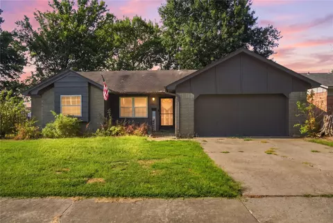 1101 W 14th Pl, Claremore, OK 74017