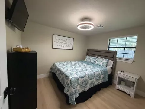 Bedroom - 305 Mcgee, Eufaula, OK 74432 photo 2 of 3