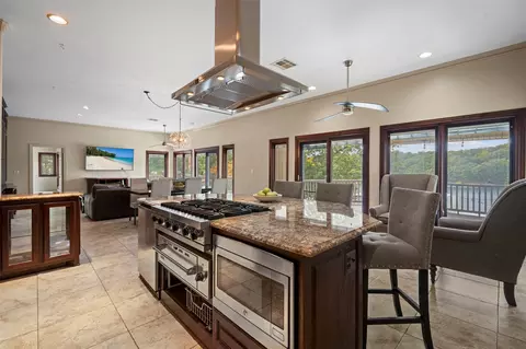 Kitchen - 449710 E 355 Rd, Afton, OK 74331 photo 5 of 6