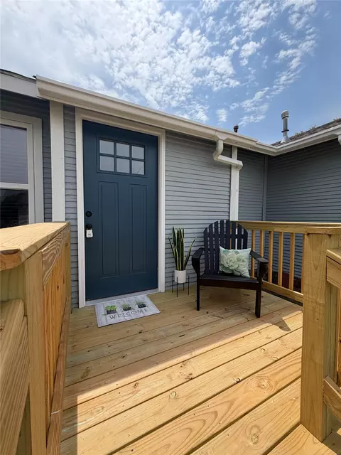 Exterior - 307 N Hartman Ave, Cushing, OK 74023 photo 11 of 13