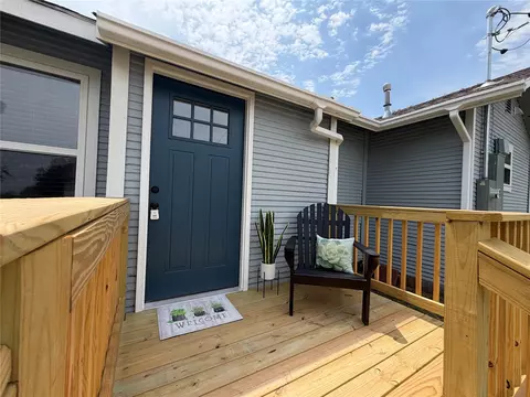 Exterior - 307 N Hartman Ave, Cushing, OK 74023 photo 2 of 13