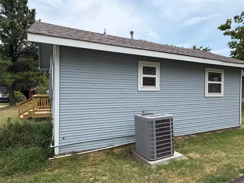 Other - 307 N Hartman Ave, Cushing, OK 74023 photo 14 of 20