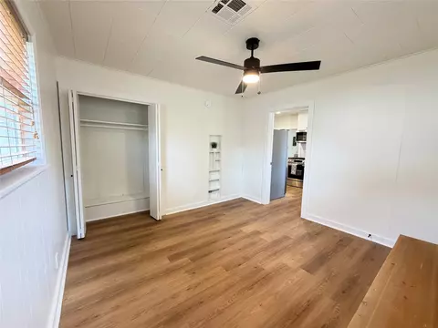 Bedroom - 307 N Hartman Ave, Cushing, OK 74023 photo 4 of 5