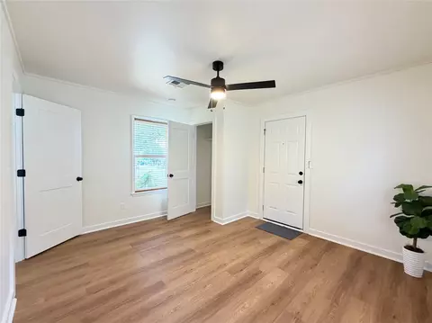 Bedroom - 307 N Hartman Ave, Cushing, OK 74023 photo 3 of 5