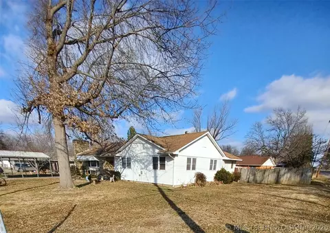 Other - 722 SW 4th St, Checotah, OK 74426 photo 3 of 11