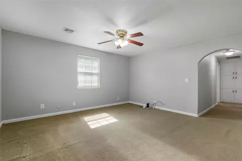 Living - 831 Elgin Pl, Broken Arrow, OK 74012 photo 3 of 3