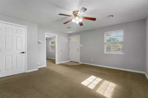 Living - 831 Elgin Pl, Broken Arrow, OK 74012 photo 1 of 3