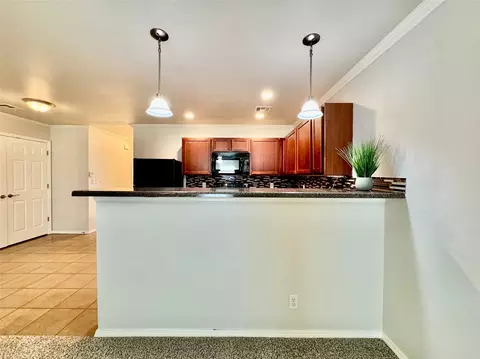 Kitchen - 3504 E Gillette St, Broken Arrow, OK 74012 photo 7 of 7