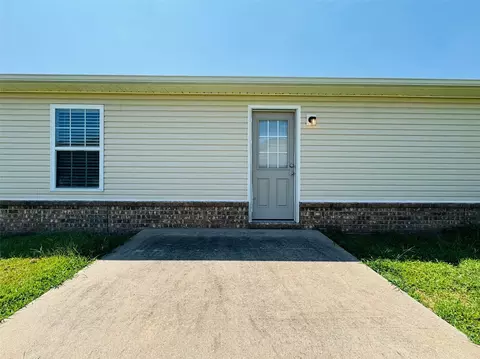 Exterior - 3504 E Gillette St, Broken Arrow, OK 74012 photo 4 of 4