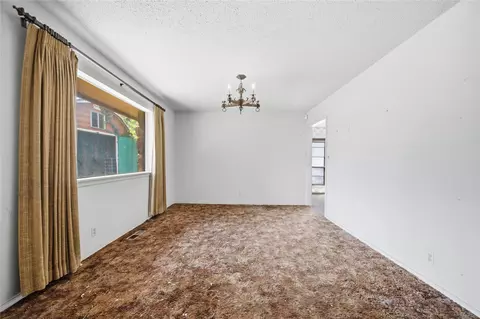 Living - 2920 E 77th St S, Tulsa, OK 74136 photo 5 of 5