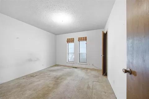 Bedroom - 2920 E 77th St S, Tulsa, OK 74136 photo 1 of 3