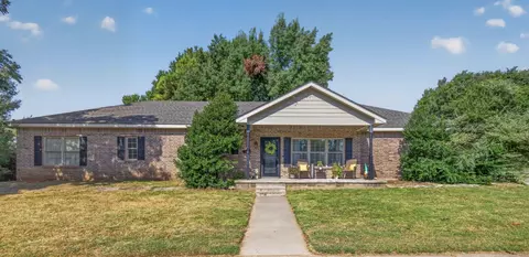 1531 May Ln, Bartlesville, OK 74006