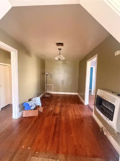 106 S 2nd, Eufaula, OK 74432 photo 5