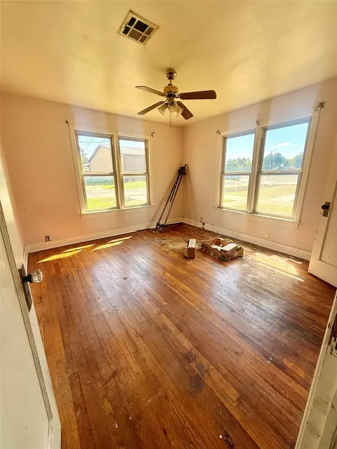 106 S 2nd, Eufaula, OK 74432 photo 10