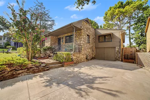 Exterior - 214 E 28th St, Tulsa, OK 74114 photo 4 of 15