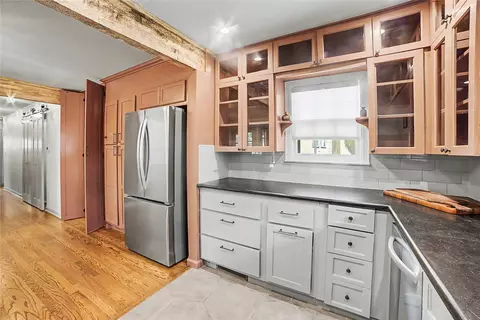 Kitchen - 214 E 28th St, Tulsa, OK 74114 photo 2 of 3