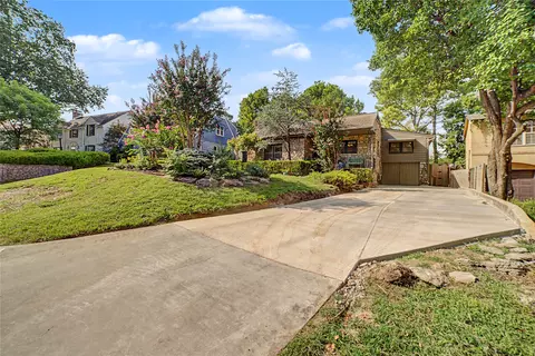 Exterior - 214 E 28th St, Tulsa, OK 74114 photo 15 of 15