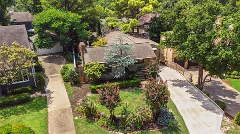 View/Area - 214 E 28th St, Tulsa, OK 74114 photo 1 of 10