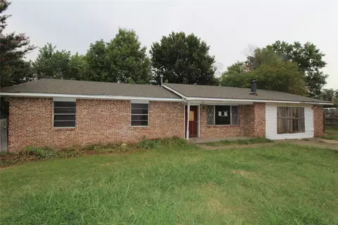 101 W 32nd Pl, Sand Springs, OK 74063