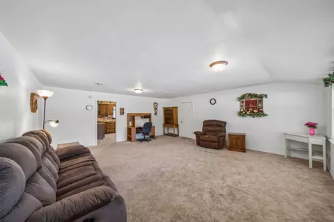 Living - 24952 E 101st St S, Broken Arrow, OK 74014 photo 1 of 2