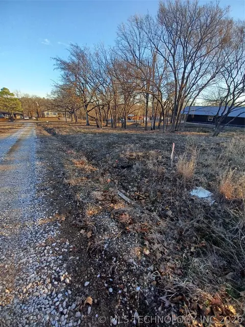 Flounder, Checotah, OK 74426 photo 5