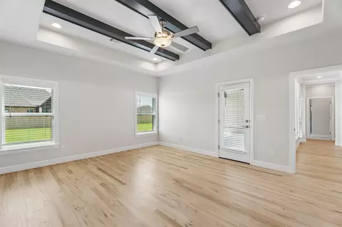 Living - 84 E 165th Pl S, Glenpool, OK 74033 photo 9 of 9